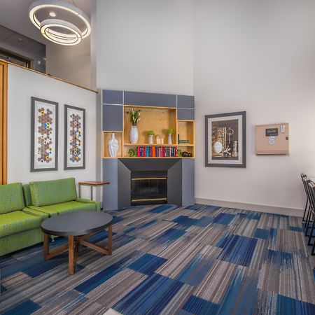 Holiday Inn Express Phoenix-Airport/University Drive By Ihg Esterno foto