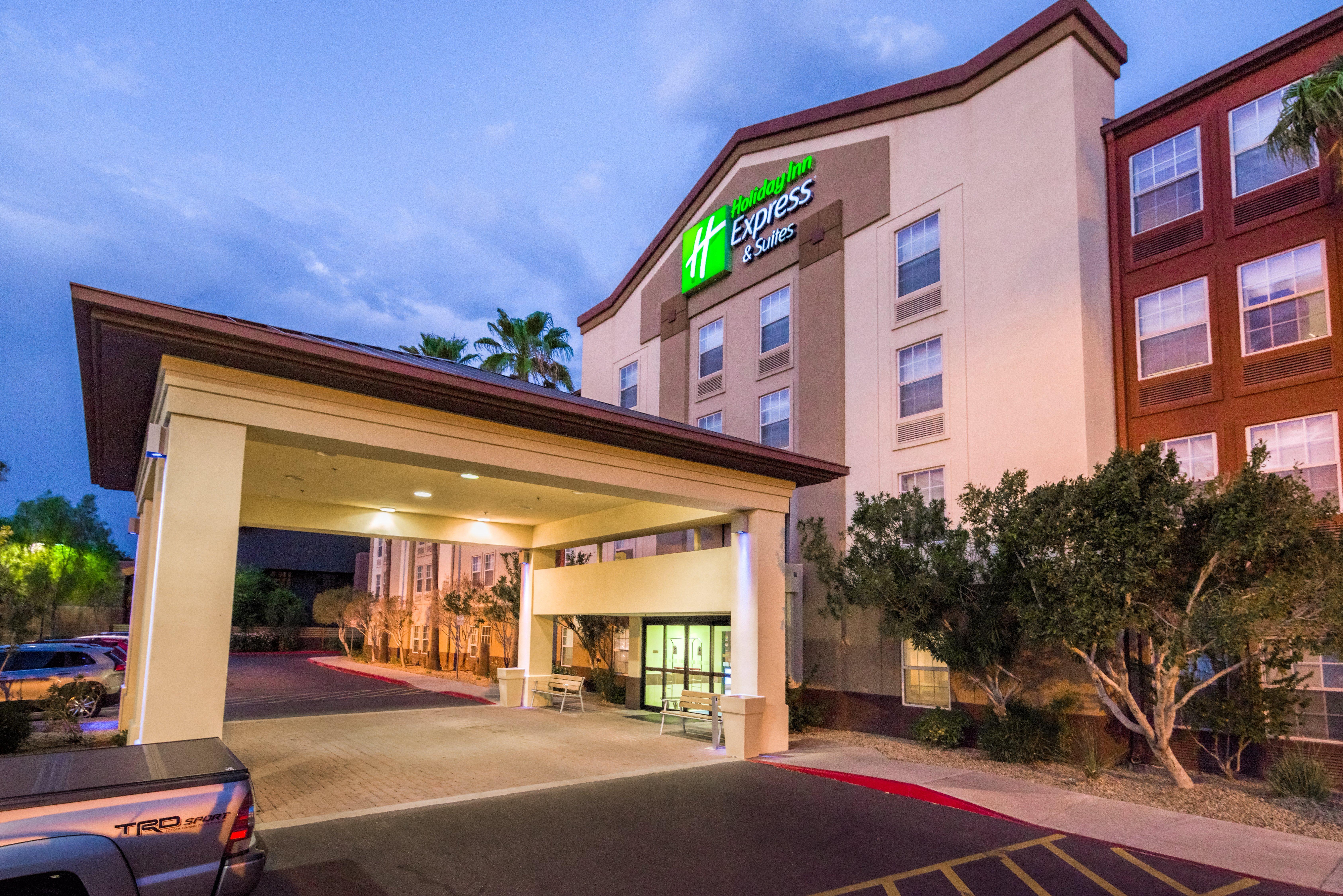 Holiday Inn Express Phoenix-Airport/University Drive By Ihg Esterno foto